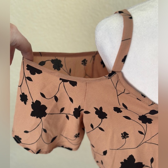 Sienna Sky Floral Top - Picture 3 of 5